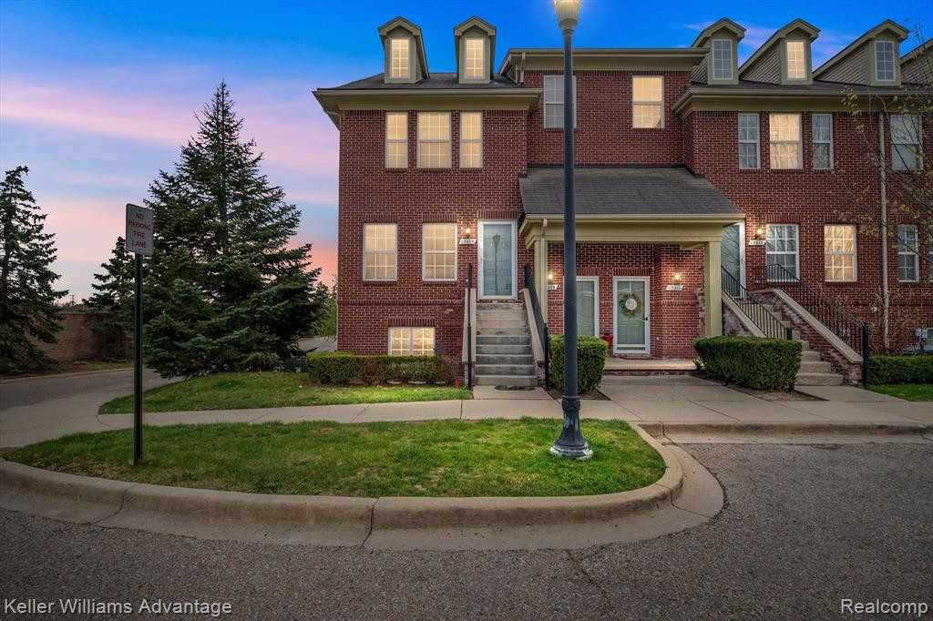 15605 STONE CROSSING Drive, Southfield, MI 48075 — front exterior