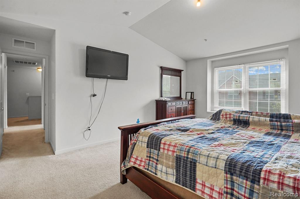 29031 Cullen Drive, Romulus, MI 48174 — Photo 18