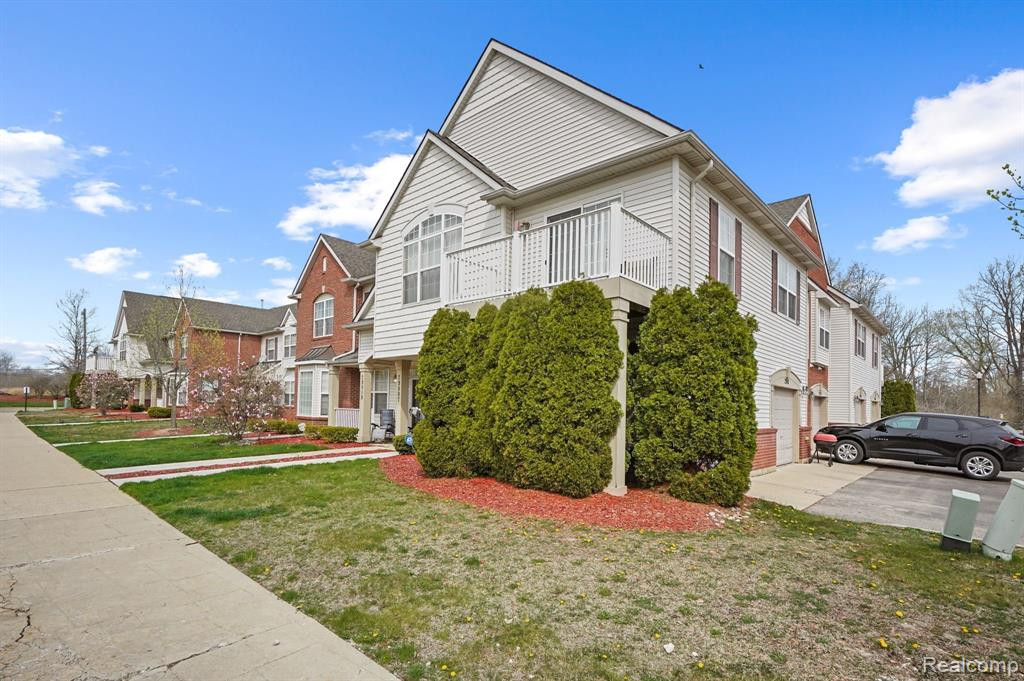29031 Cullen Drive, Romulus, MI 48174 — Photo 21