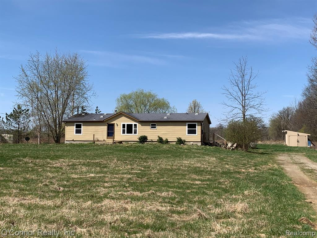 3205 HARRISON Road, Emmett, MI 48022 — Photo 15