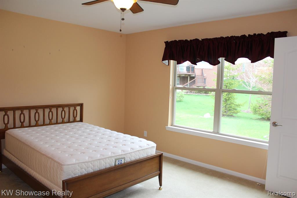 2244 BRIGANTINE, Commerce Twp, MI 48382 — Photo 25