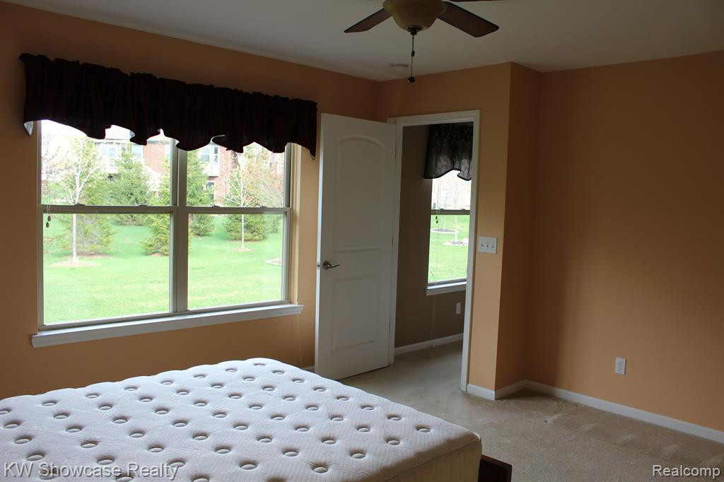 2244 BRIGANTINE, Commerce Twp, MI 48382 — Photo 26