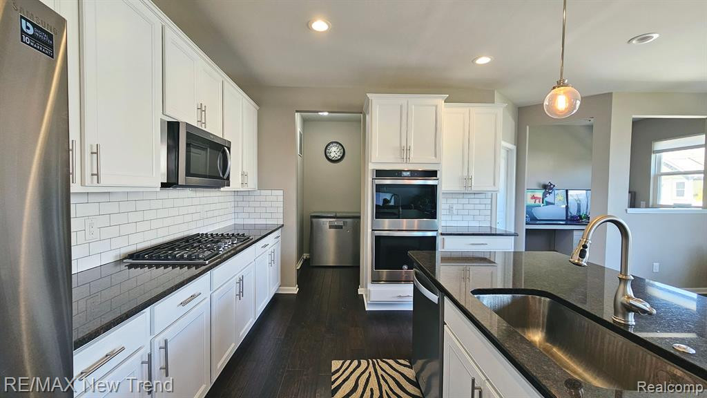 50092 VAN BUREN Street, Canton, MI 48188 — Photo 9