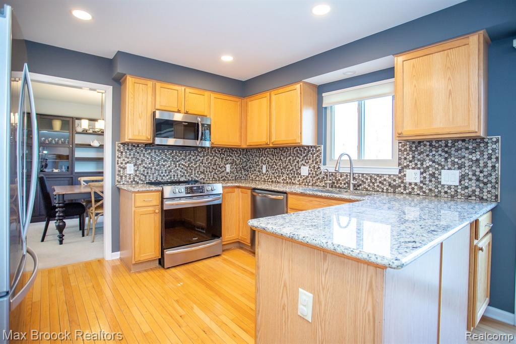 5778 CEDAR RIDGE Drive, Ann Arbor, MI 48103 — Photo 14