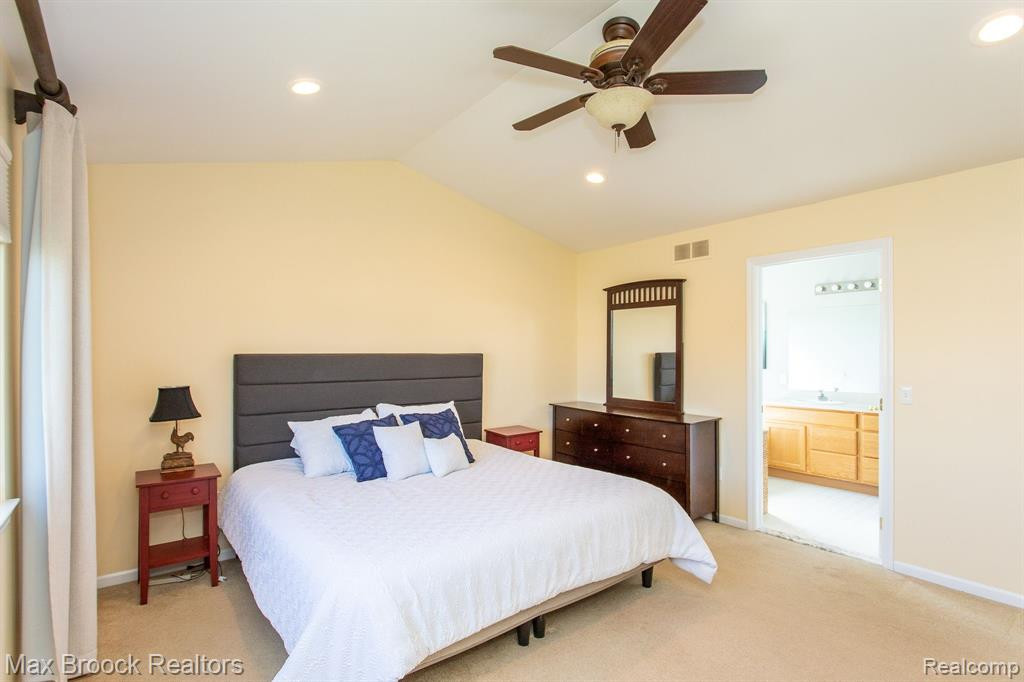 5778 CEDAR RIDGE Drive, Ann Arbor, MI 48103 — Photo 31