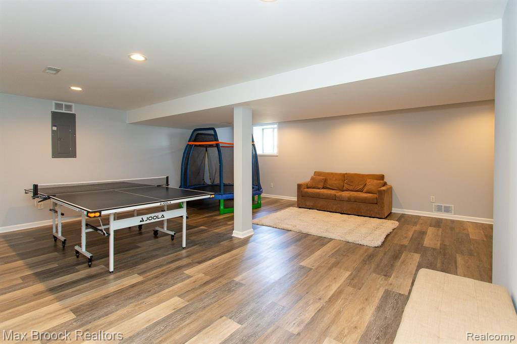 5778 CEDAR RIDGE Drive, Ann Arbor, MI 48103 — Photo 40