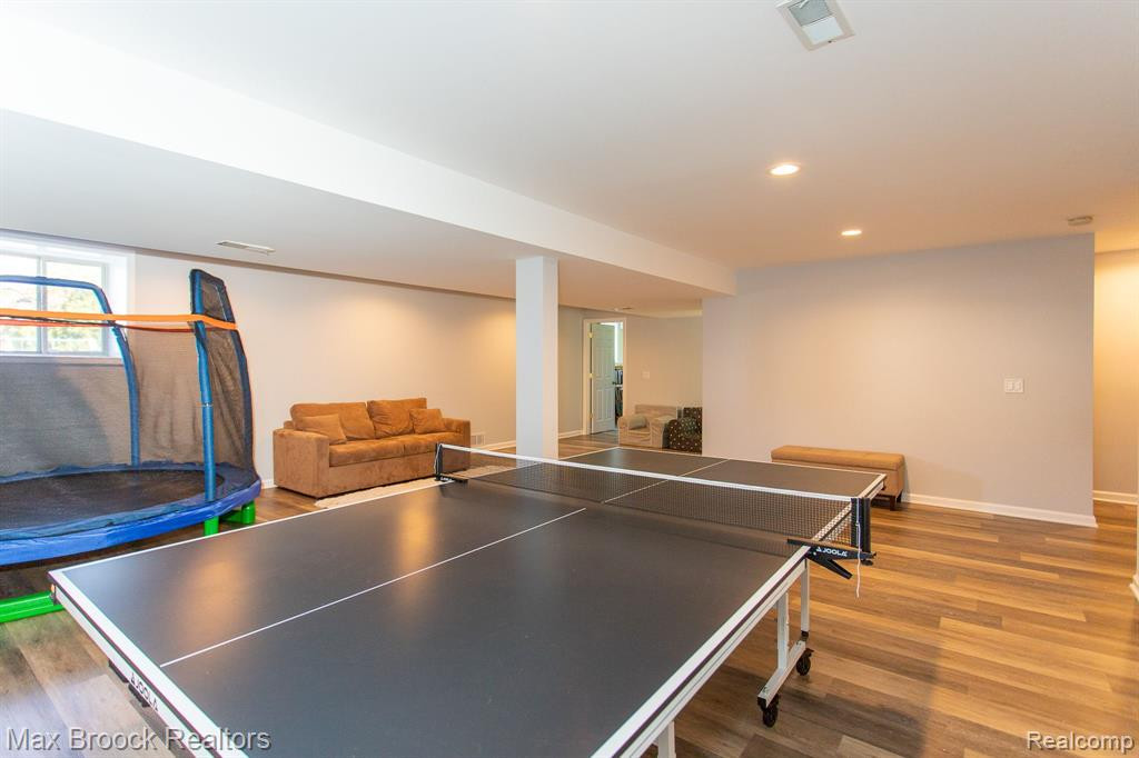5778 CEDAR RIDGE Drive, Ann Arbor, MI 48103 — Photo 46
