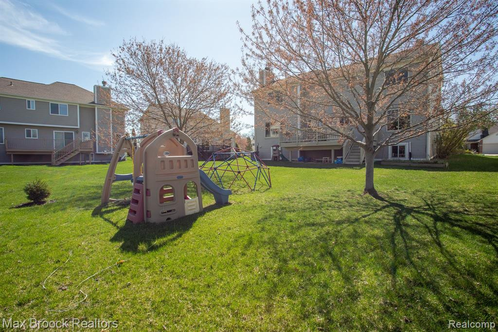 5778 CEDAR RIDGE Drive, Ann Arbor, MI 48103 — Photo 47
