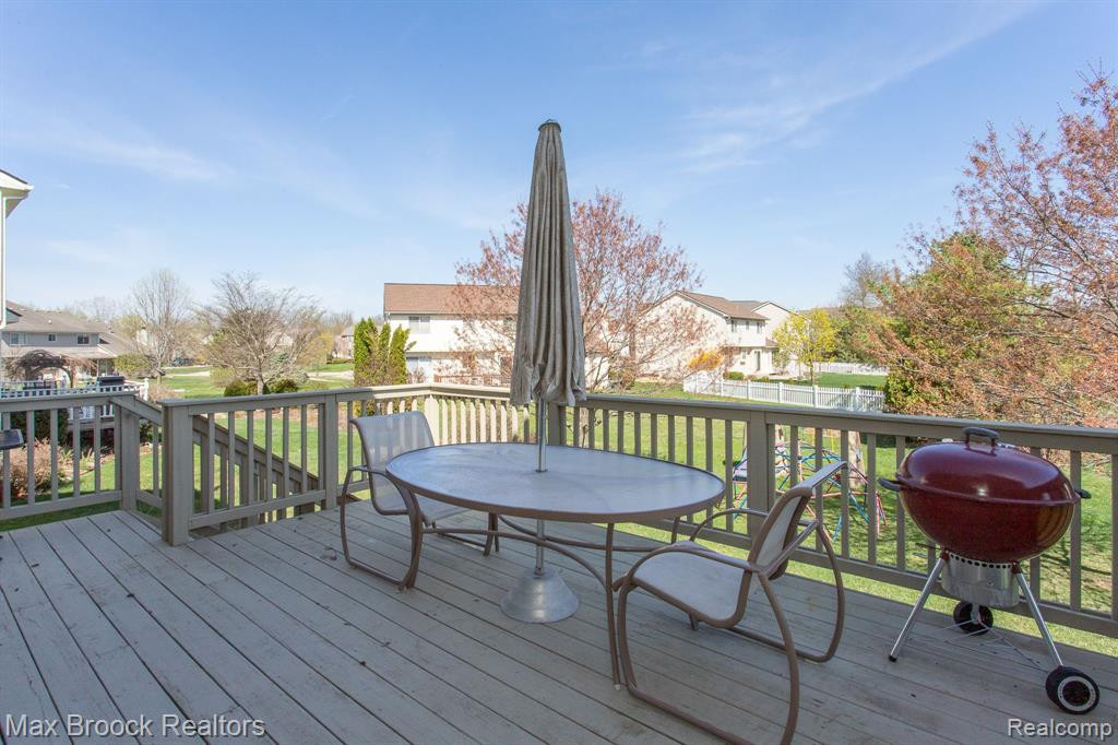 5778 CEDAR RIDGE Drive, Ann Arbor, MI 48103 — Photo 51