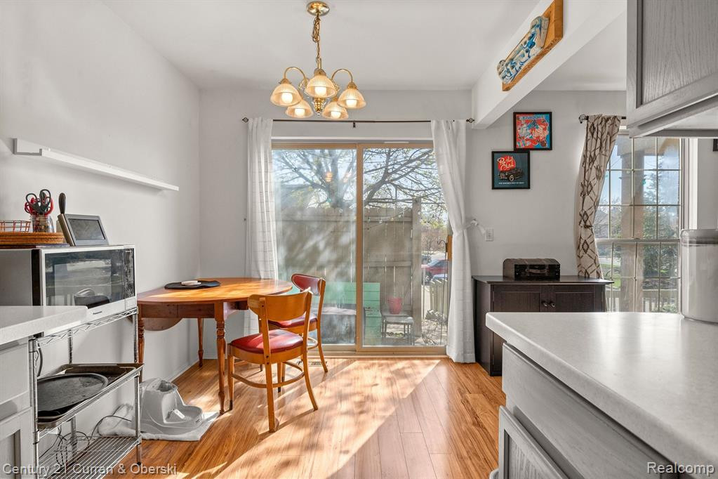 3025 FOREST CREEK, Ann Arbor, MI 48108 — Photo 7