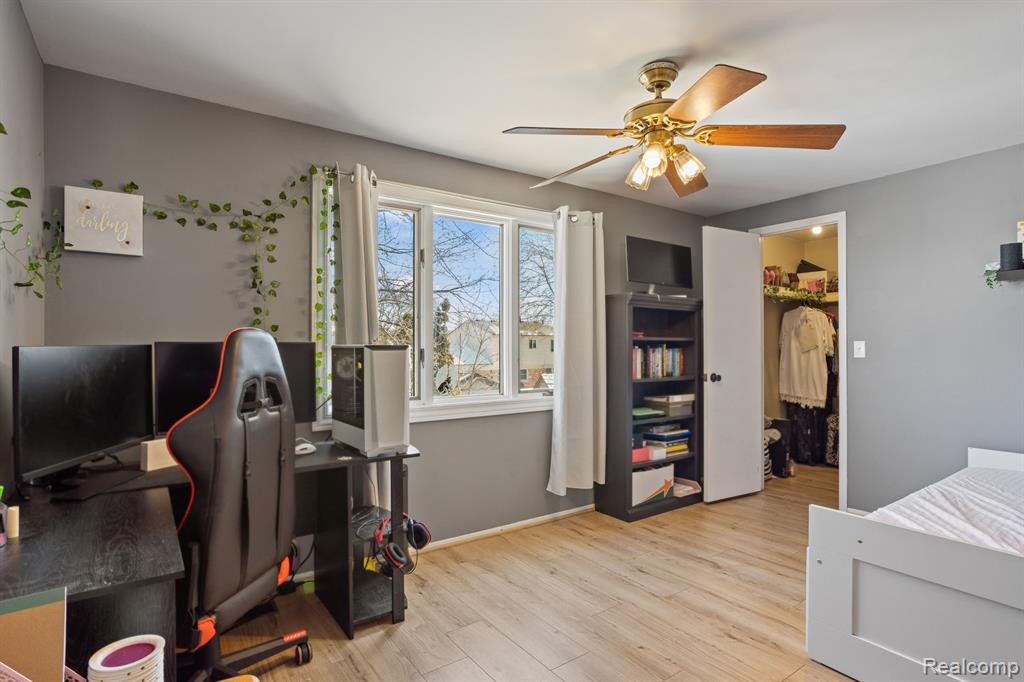 273 QUEENS Way, Canton, MI 48188 — Photo 13