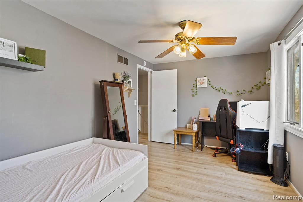 273 QUEENS Way, Canton, MI 48188 — Photo 14