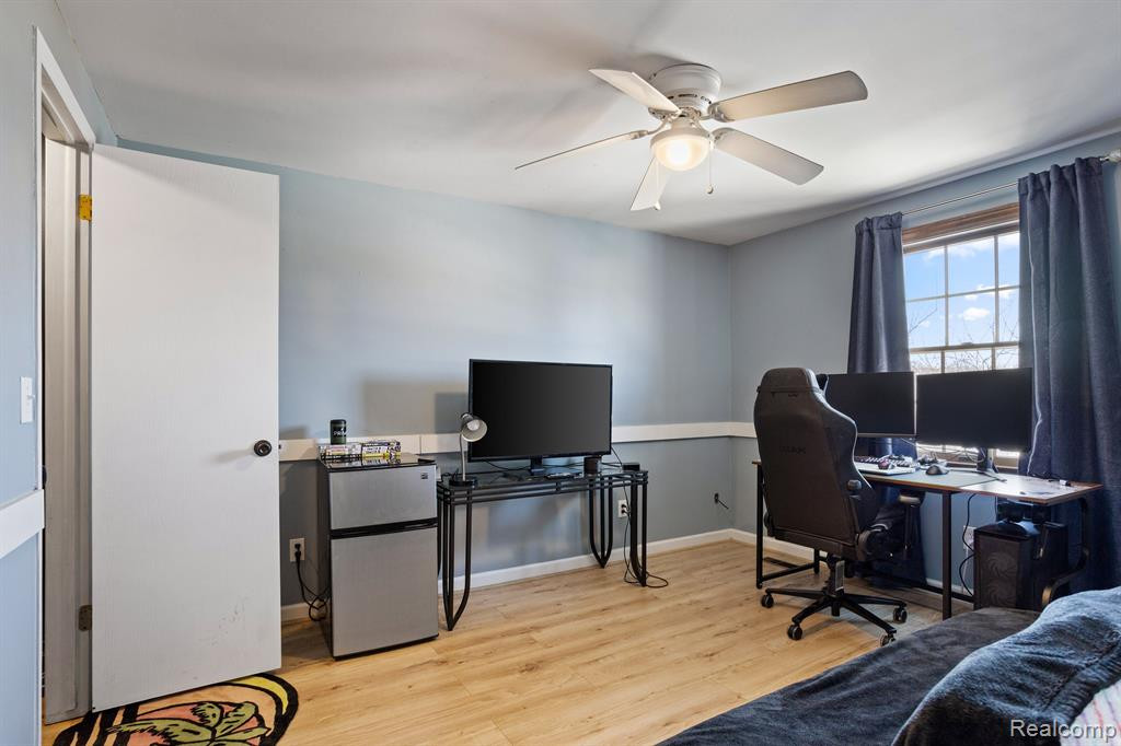 273 QUEENS Way, Canton, MI 48188 — Photo 15