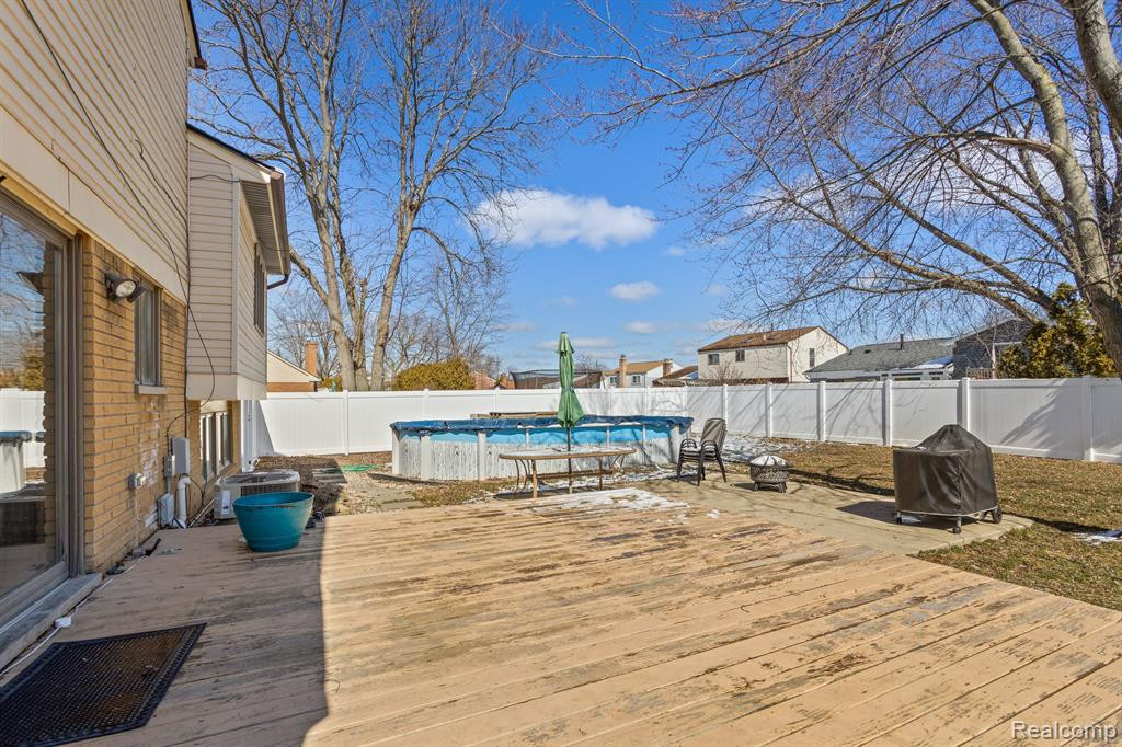 273 QUEENS Way, Canton, MI 48188 — Photo 22