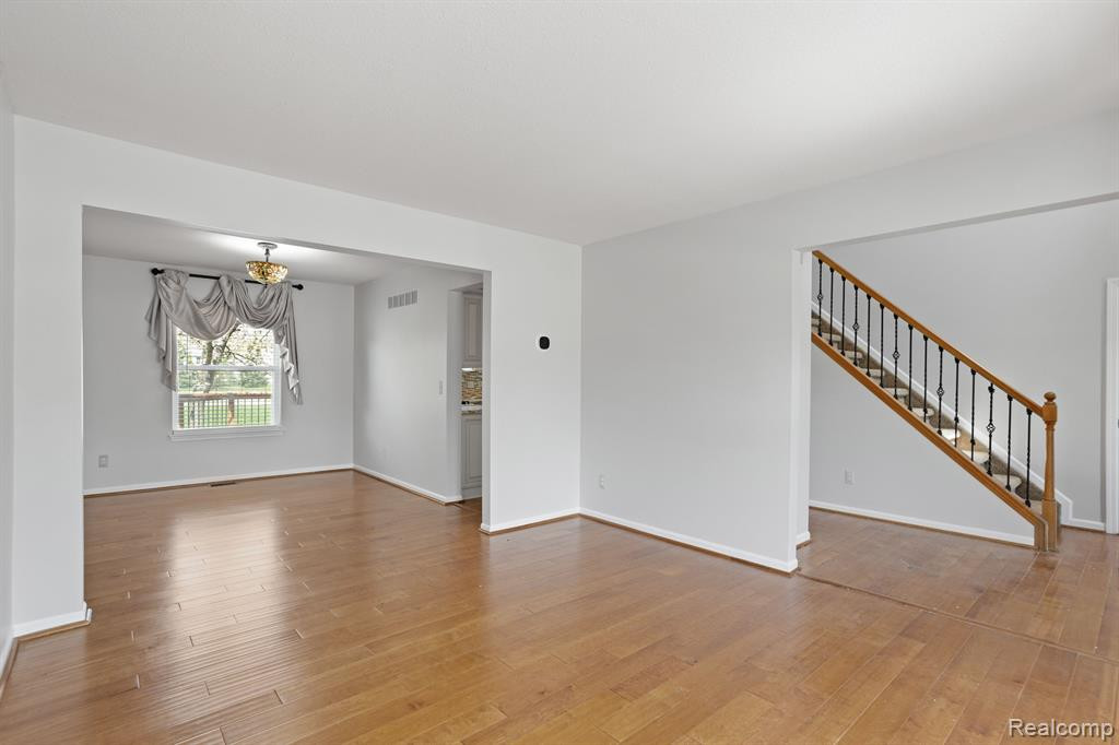 2842 RIVER MEADOW Circle, Canton, MI 48188 — Photo 12