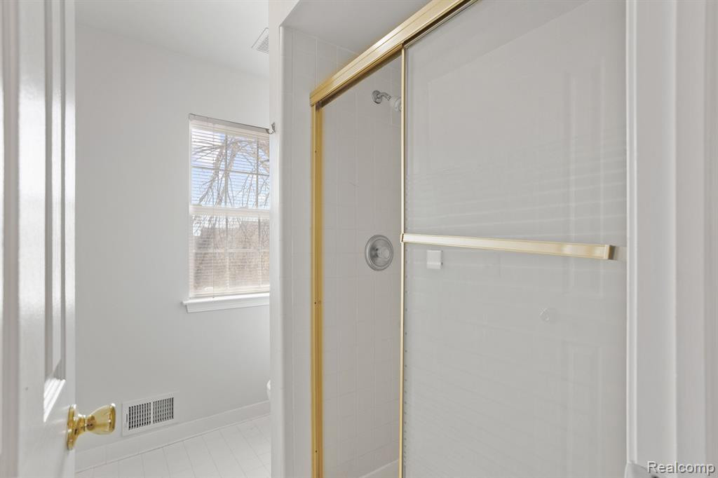 2842 RIVER MEADOW Circle, Canton, MI 48188 — Photo 20