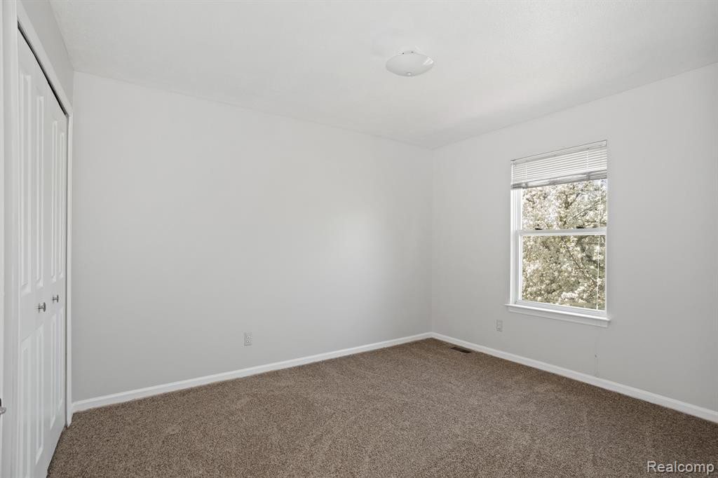 2842 RIVER MEADOW Circle, Canton, MI 48188 — Photo 23