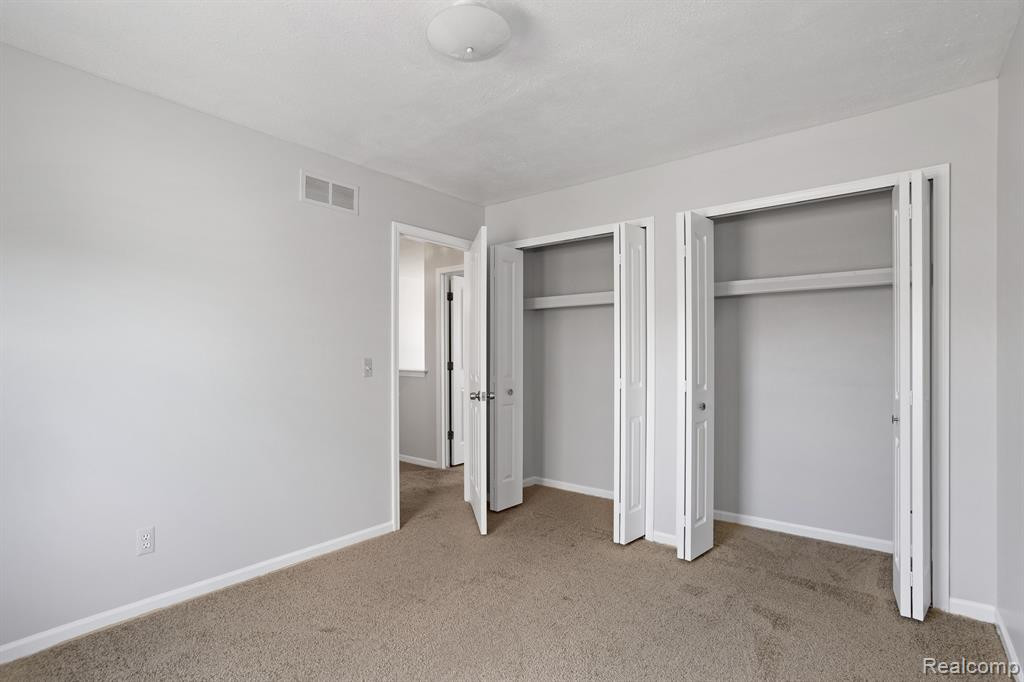 2842 RIVER MEADOW Circle, Canton, MI 48188 — Photo 24
