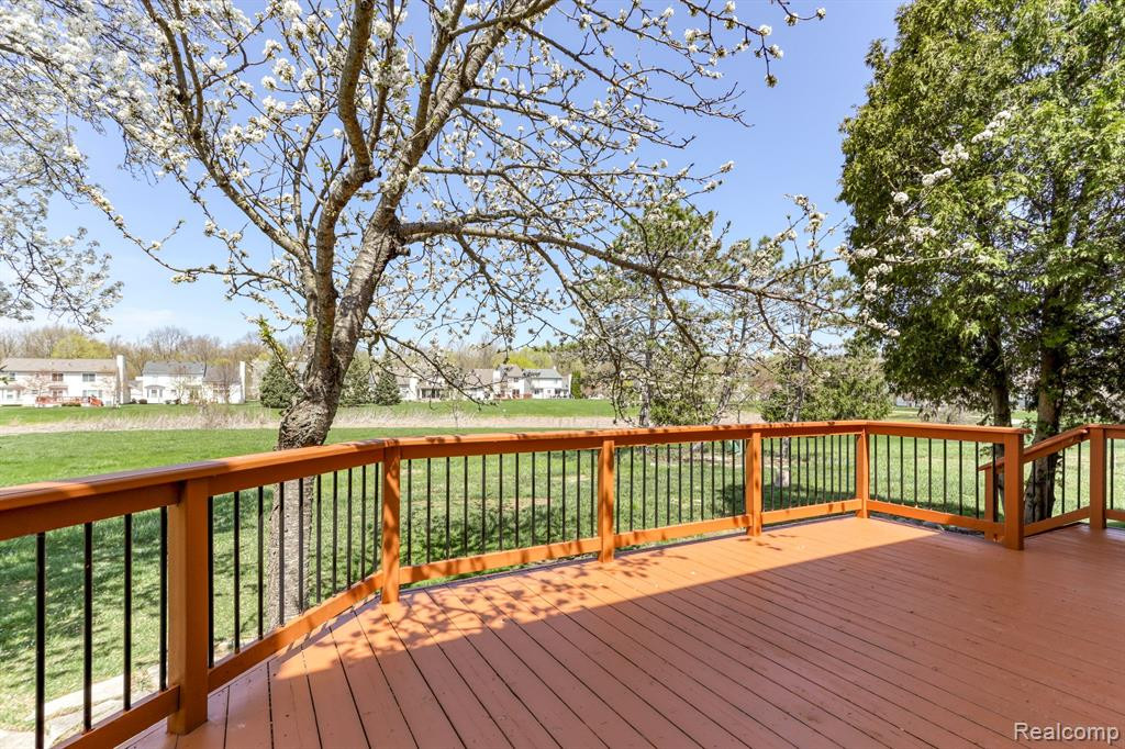 2842 RIVER MEADOW Circle, Canton, MI 48188 — Photo 30