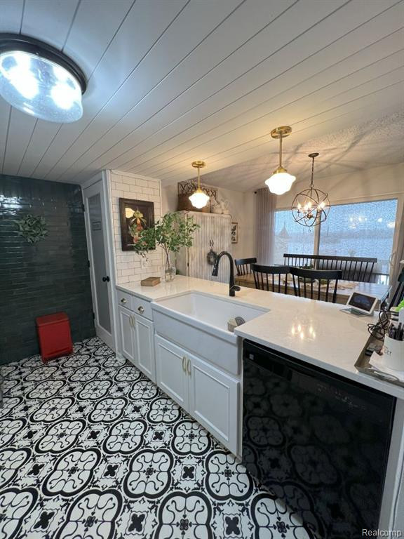 804 CLIFFS Drive, 305F, Ypsilanti, MI 48198 — Photo 15