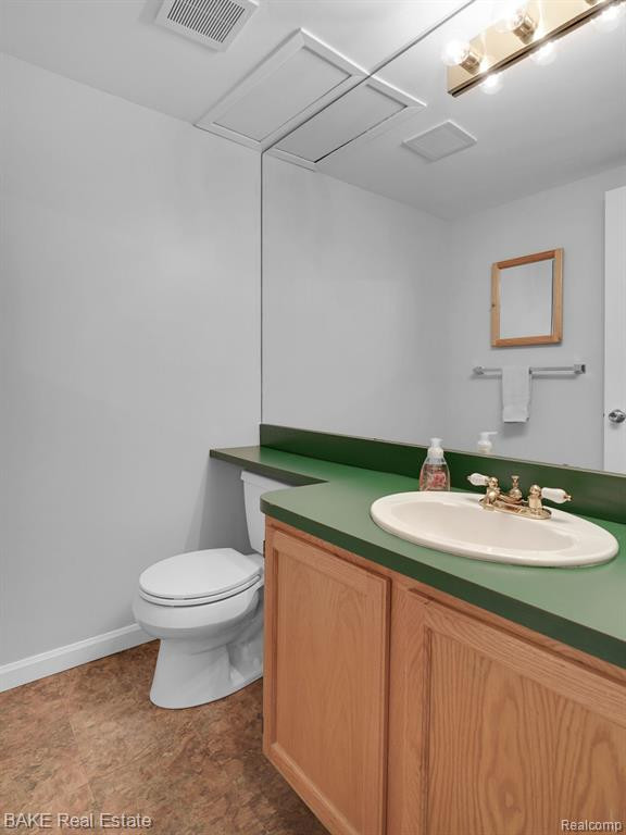 22300 PONDVIEW Drive, Novi, MI — Photo 21