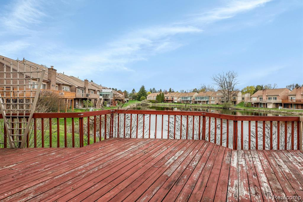 29789 Deer Run, Farmington Hills, MI 48331 — Photo 47