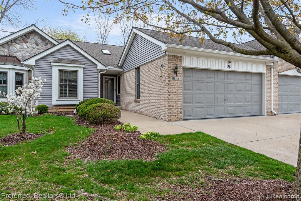 41842 RIVERWOOD, 28, Canton, MI 48187 — Photo 2