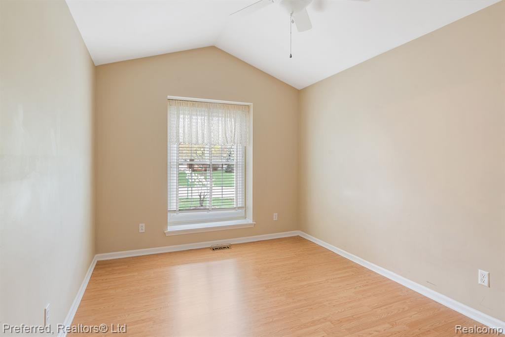 41842 RIVERWOOD, 28, Canton, MI 48187 — Photo 13