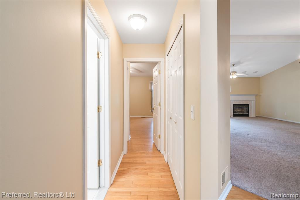 41842 RIVERWOOD, 28, Canton, MI 48187 — Photo 15