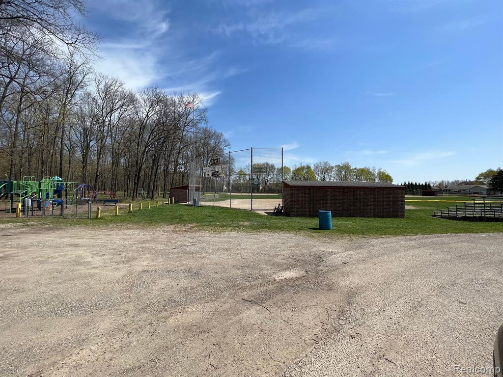 225 E 3RD Street, Onsted, MI 49265 — Photo 9