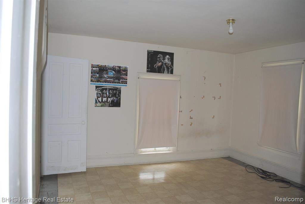 117 N SHIAWASSEE Street, Bancroft, MI 48414 — Photo 20