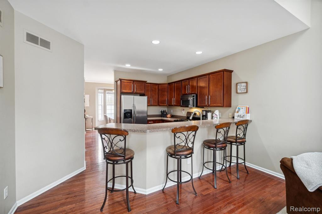 48835 WESTBRIDGE Drive, Canton, MI 48188 — Photo 14