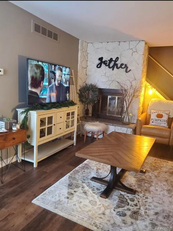 41060 NORTHWIND DR, Canton, MI 48188 — Photo 6
