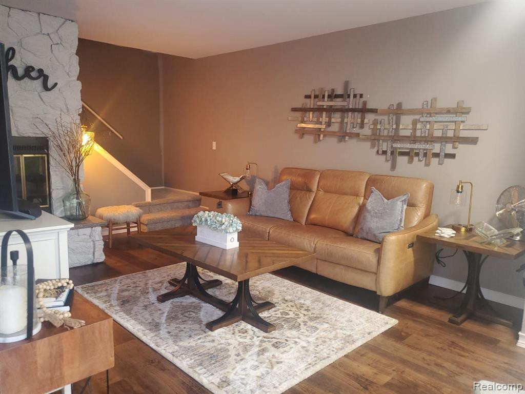 41060 NORTHWIND DR, Canton, MI 48188 — Photo 22
