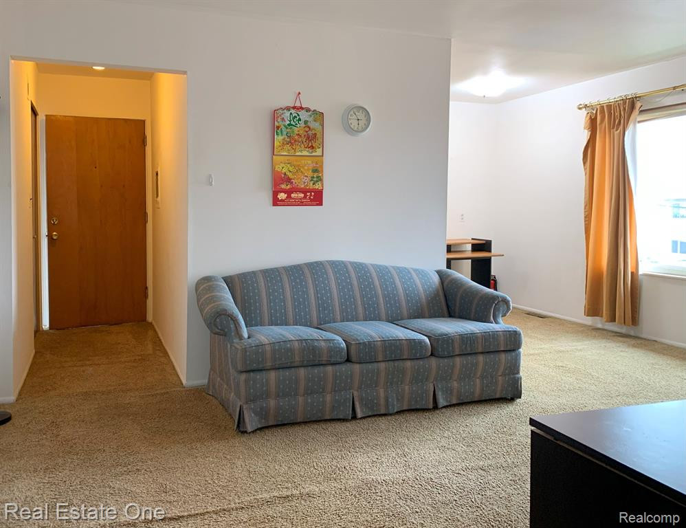 4830 BRIARWOOD Avenue, 8, Royal Oak, MI 48073 — Photo 3