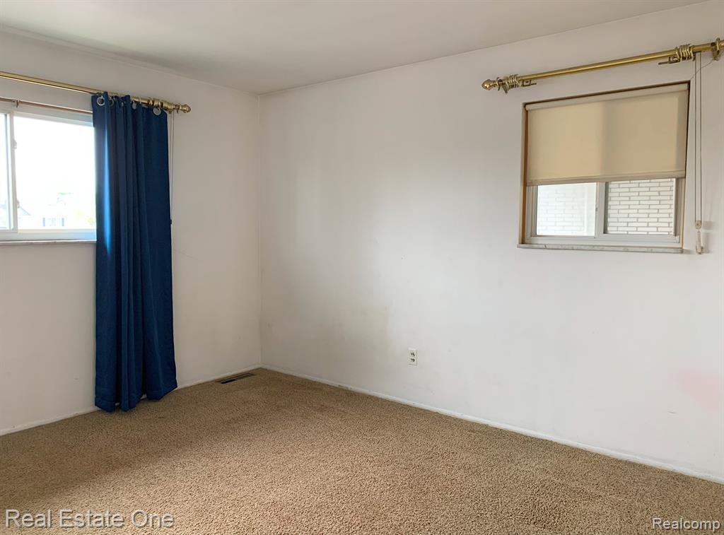 4830 BRIARWOOD Avenue, 8, Royal Oak, MI 48073 — Photo 8