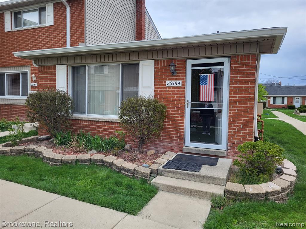 29164 MANCHESTER Street, Westland, MI — Photo 10