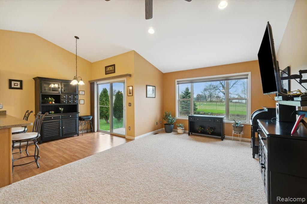 3442 AMBER OAKS Drive, Howell, MI 48855 — Photo 9
