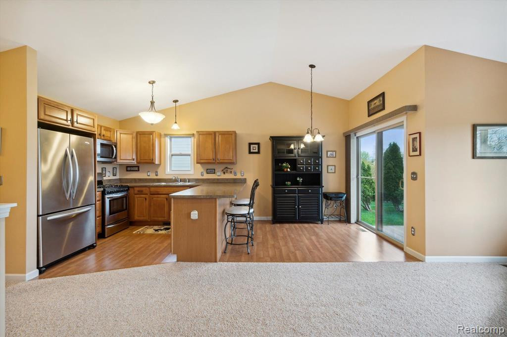 3442 AMBER OAKS Drive, Howell, MI 48855 — Photo 10