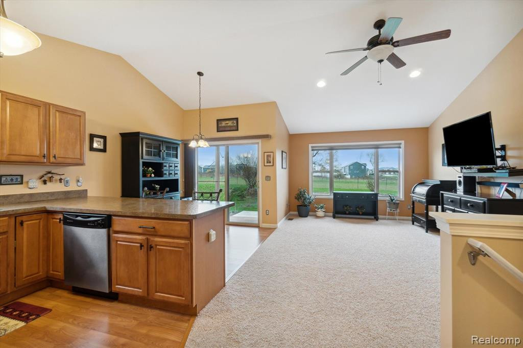 3442 AMBER OAKS Drive, Howell, MI 48855 — Photo 11