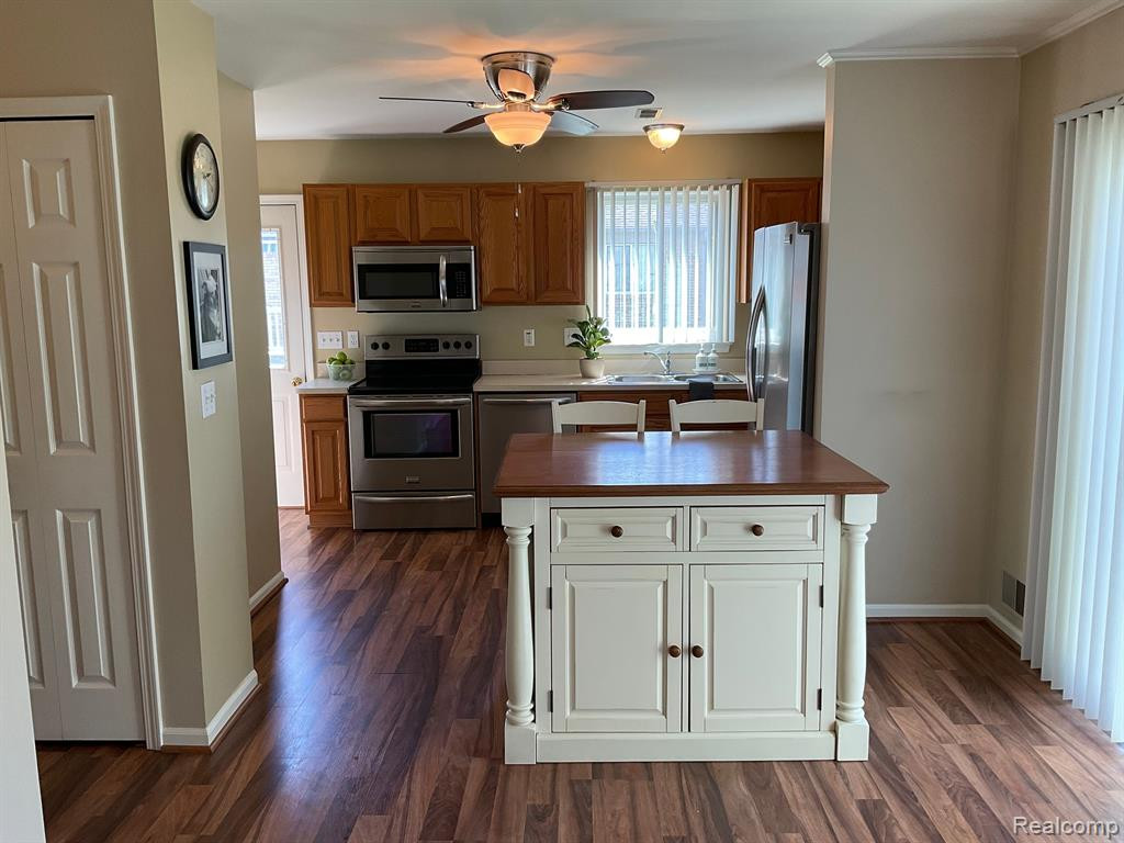 23351 REDMAN, Trenton, MI 48183 — Photo 10
