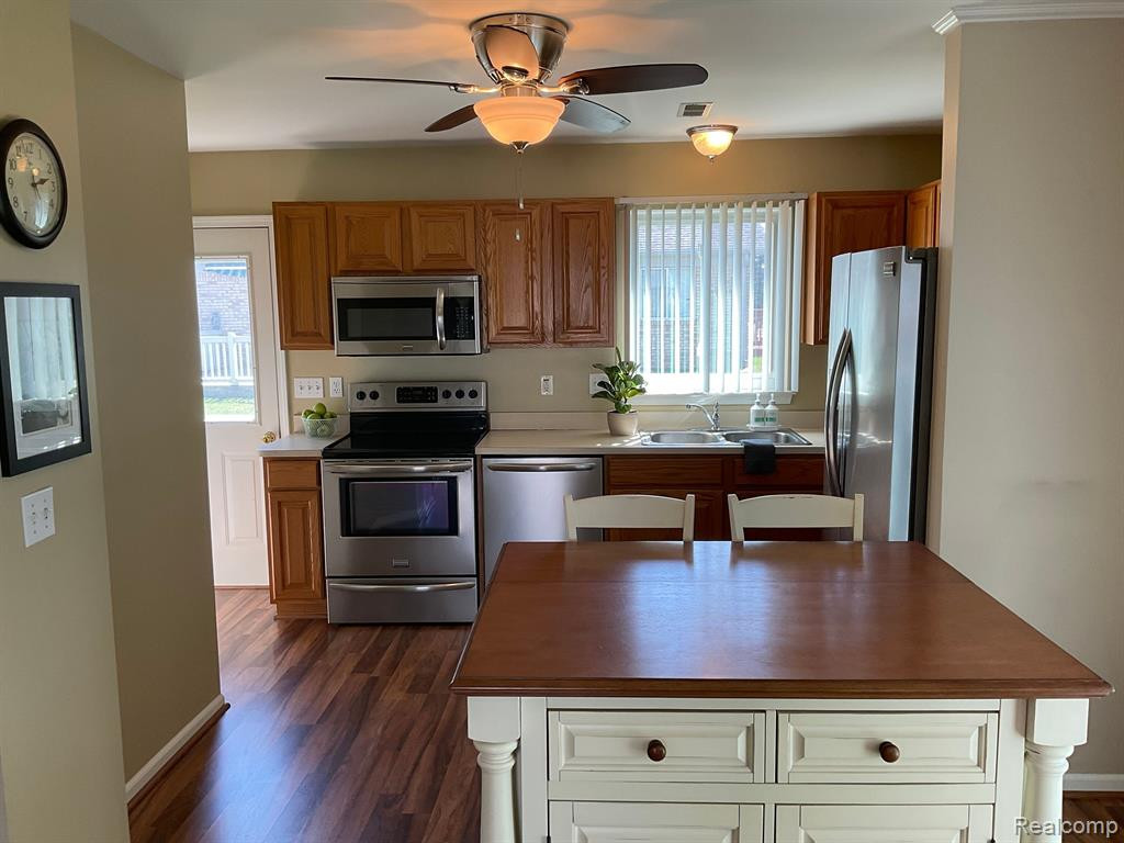 23351 REDMAN, Trenton, MI 48183 — Photo 11