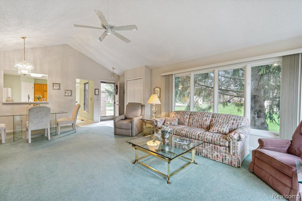 35048 White Pine Trail, Farmington Hills, MI 48335 — Photo 7