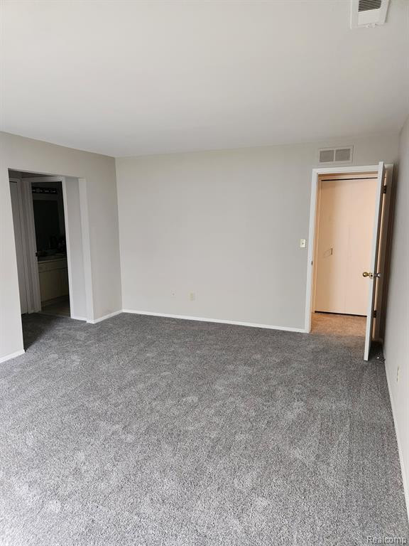 37066 KIRKSHIRE, Farmington Hills, MI 48331 — Photo 3