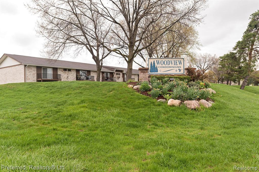 7422 WOODVIEW Street, 1, Westland, MI — Photo 2
