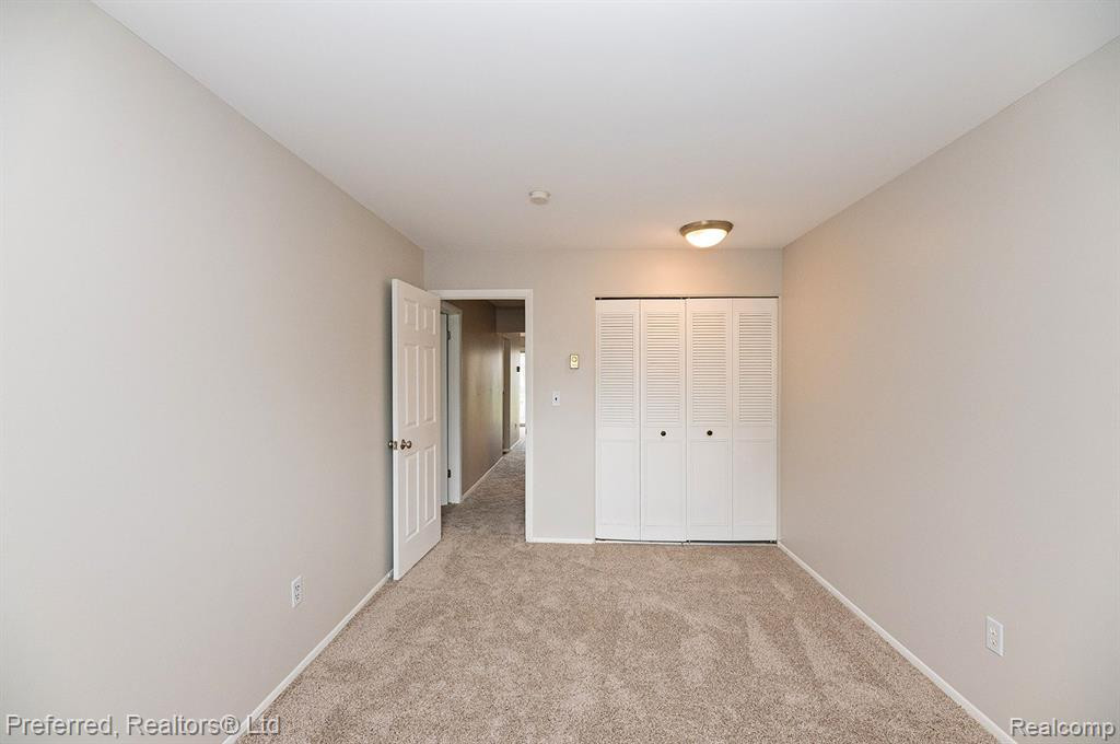 7422 WOODVIEW Street, 1, Westland, MI — Photo 19