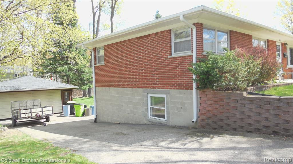 850 CARPENTER Street, Northville, MI 48167 — Photo 3