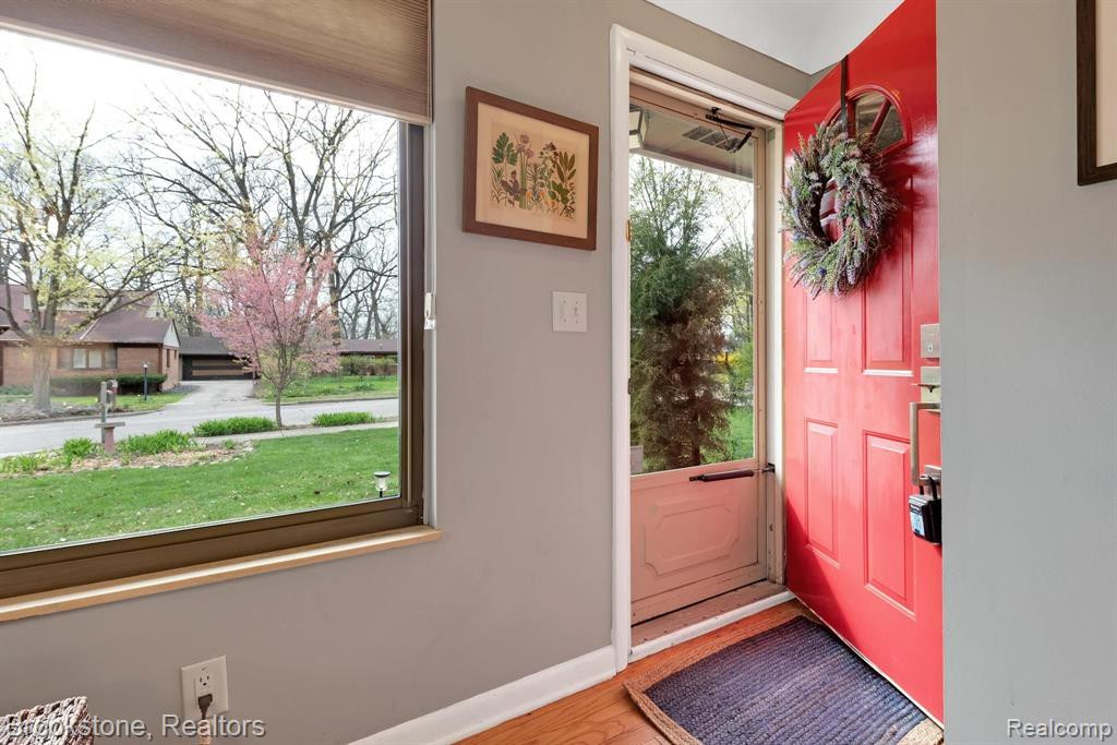 335 Hazelwood Avenue, Ann Arbor, MI 48103 — Photo 3