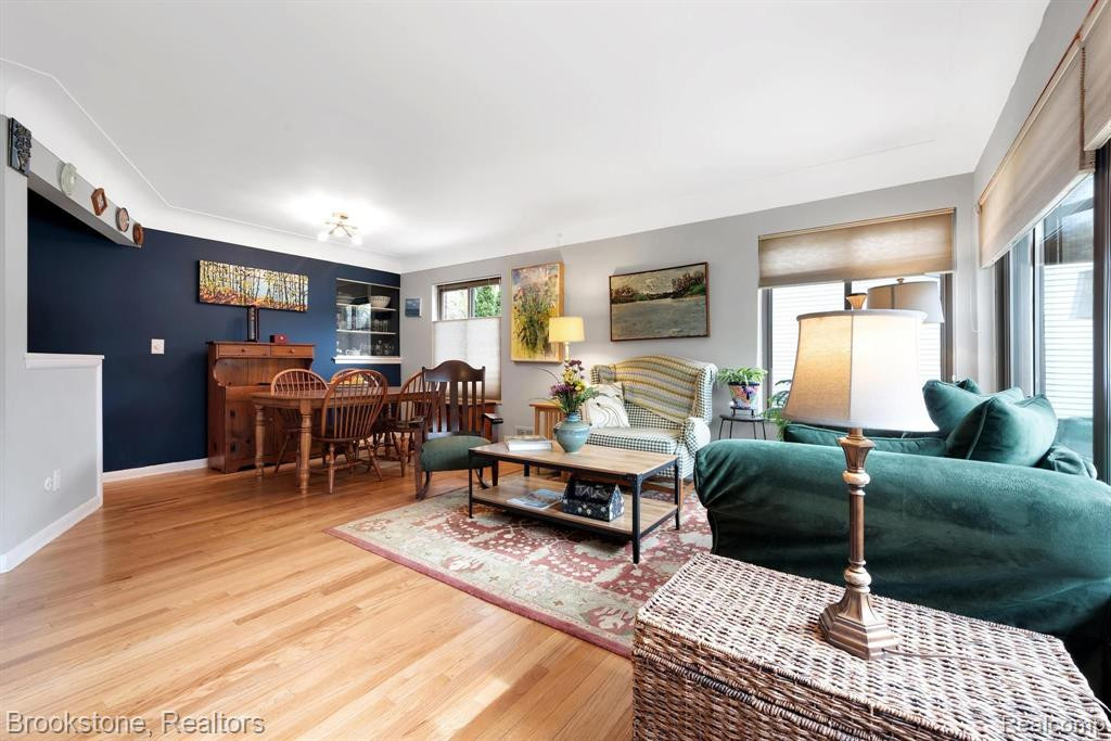 335 Hazelwood Avenue, Ann Arbor, MI 48103 — Photo 4