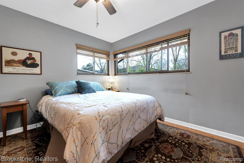 335 Hazelwood Avenue, Ann Arbor, MI 48103 — Photo 15
